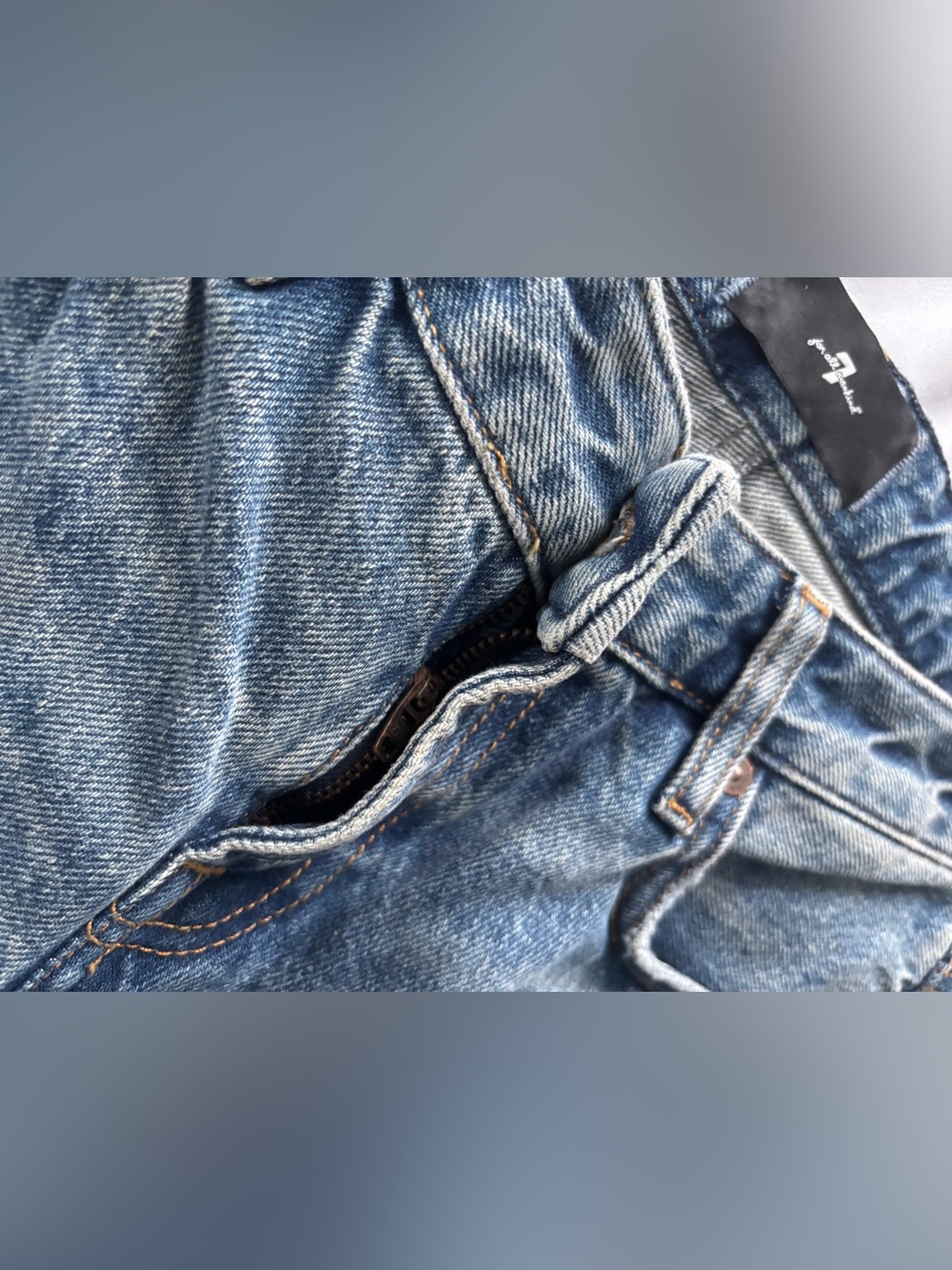 7 For All Mankind Women’s Low Straight Med Wash Distressed Sz 27 NEW w Tag $248 - Picture 11 of 14